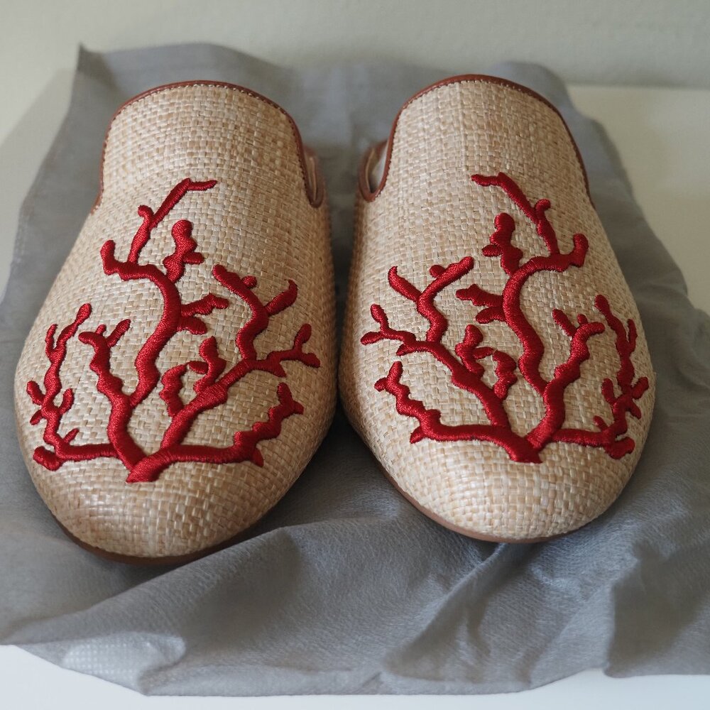 Chico's Hazel Raffia Embroidered Coral 9M Mule Slip On Flat Slide New with box